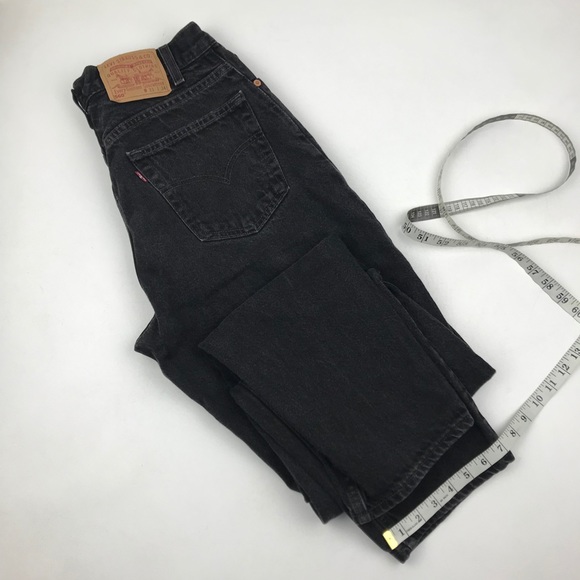 Vintage Levi’s 560 High Waist wedgie fit Jeans - Picture 4 of 8